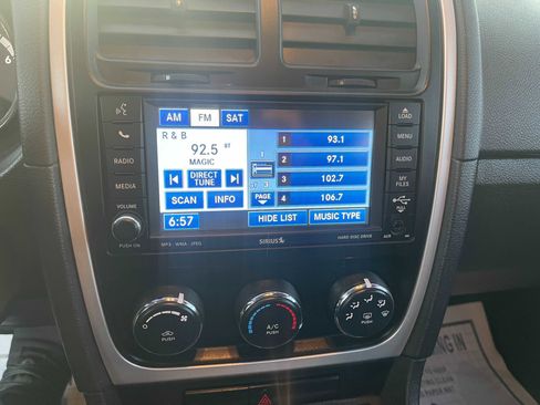 Used 2010 Dodge Caliber Heat w/ Premium Sound Group image 21