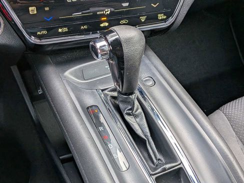 Used 2021 Honda HR-V EX image 27