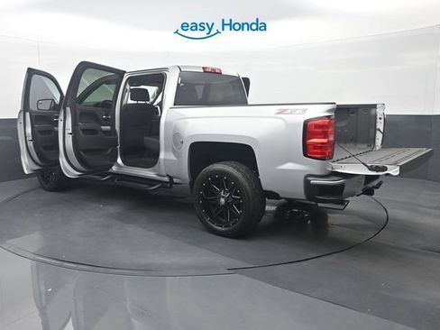 Used 2017 Chevrolet Silverado 1500 LT w/ All Star Edition AWD/4WD image 38