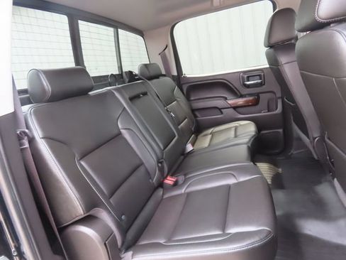 Used 2017 GMC Sierra 1500 SLT AWD/4WD image 30