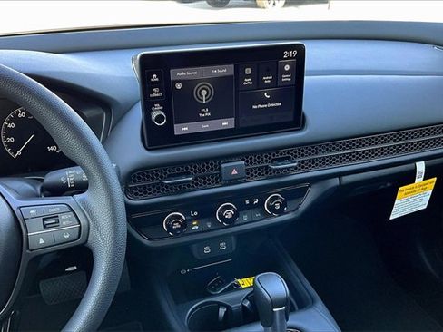 New 2026 Honda HR-V LX image 6