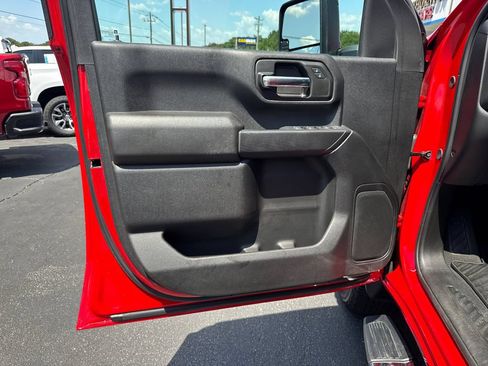 Used 2024 Chevrolet Silverado 2500 Custom w/ Custom Convenience Package AWD/4WD image 11