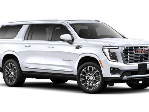 New 2026 GMC Yukon XL Denali w/ Denali Reserve Package AWD/4WD image 4