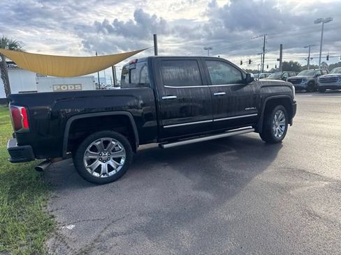 Used 2018 GMC Sierra 1500 Denali w/ Denali Ultimate Package AWD/4WD image 5