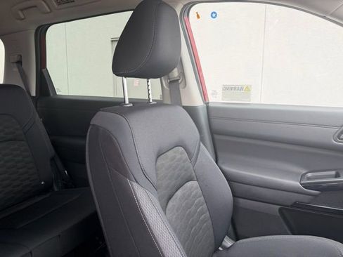 Certified 2026 Nissan Pathfinder SV FWD image 28