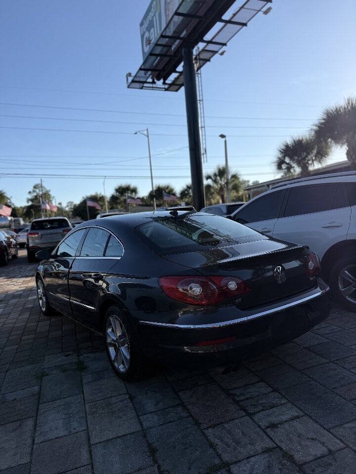 Used 2010 Volkswagen CC Luxury FWD image 8