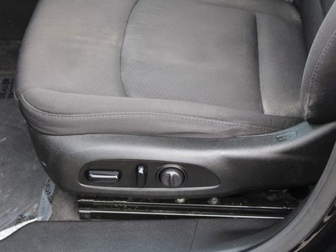 Used 2020 Chevrolet Malibu RS w/ LPO, Convenience Package 2 image 16