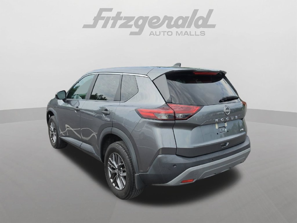 Used 2023 Nissan Rogue S AWD/4WD image 6