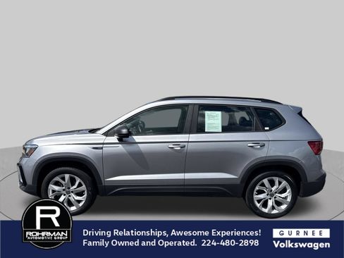 Used 2023 Volkswagen Taos S w/ Driver Assistance Package AWD/4WD image 5