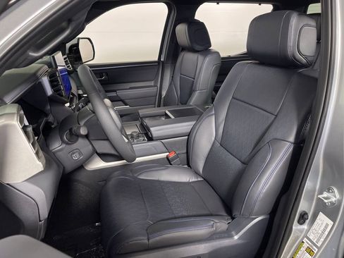 New 2026 Toyota Tundra Limited AWD/4WD image 12