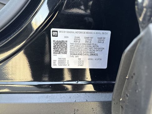 Used 2025 Chevrolet Equinox LT FWD image 40