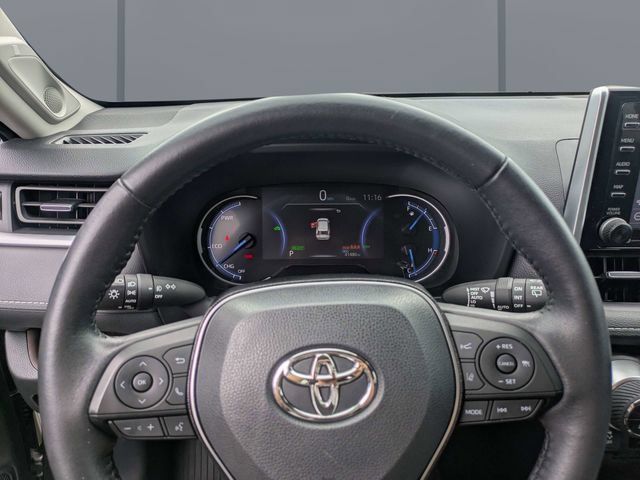 Used 2021 Toyota RAV4 Limited w/ Limited Grade Weather Package AWD/4WD image 31