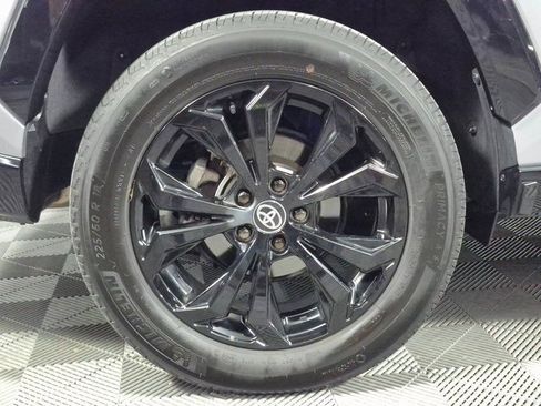 Used 2024 Toyota RAV4 XSE image 27