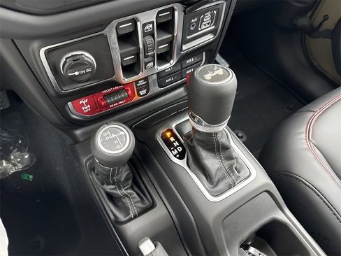 New 2026 Jeep Wrangler Unlimited Rubicon w/ Safety Group image 58