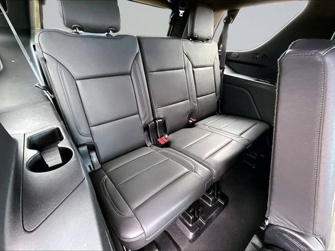 Used 2024 Chevrolet Tahoe LT AWD/4WD image 25