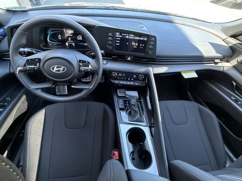 New 2026 Hyundai Elantra SEL Sport Premium FWD image 22