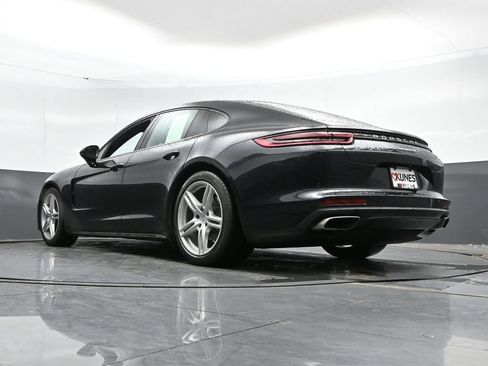 Used 2019 Porsche Panamera 4 AWD/4WD image 52