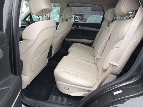 Used 2025 Genesis GV80 2.5T Prestige image 10