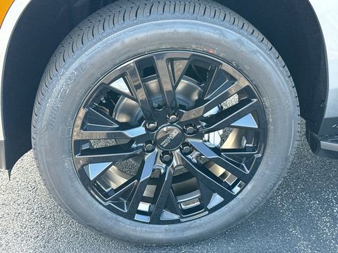 New 2026 GMC Yukon XL Elevation image 9