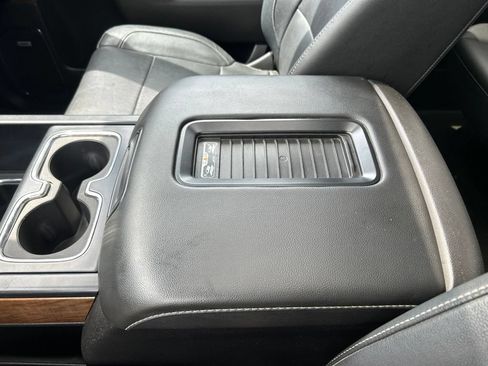 Used 2018 Chevrolet Silverado 1500 LTZ w/ Sport Package AWD/4WD image 37