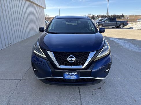 Used 2021 Nissan Murano Platinum image 2