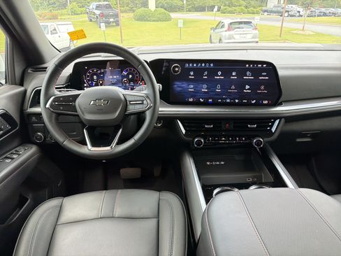 Used 2025 Chevrolet Tahoe RST w/ Comfort Package RWD image 25