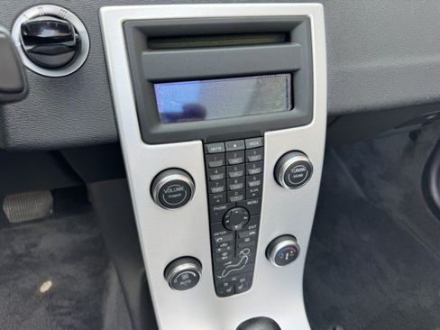 Used 2013 Volvo C70 T5 FWD image 24