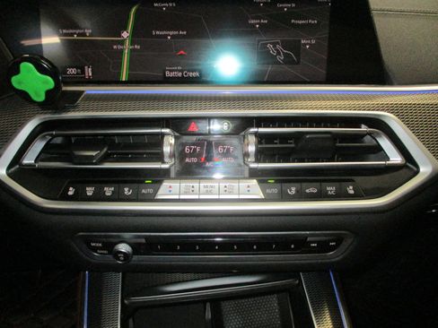 Used 2022 BMW X5 M50i w/ Executive Package image 30
