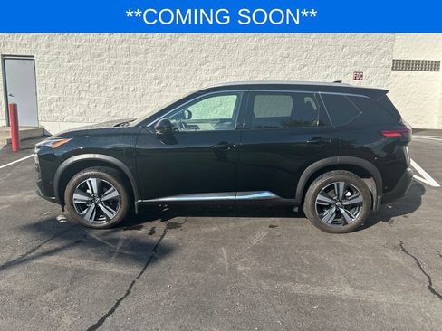 Used 2023 Nissan Rogue SL w/ SL Premium Package FWD image 8