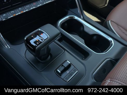 New 2026 GMC Sierra 1500 Denali Ultimate AWD/4WD image 15