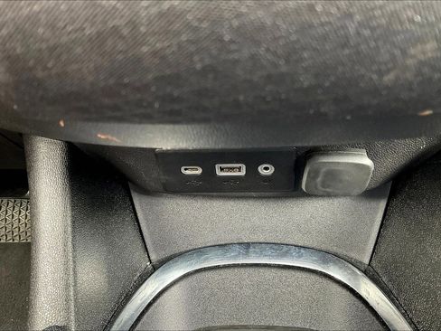 Used 2023 Chevrolet Malibu LT image 16