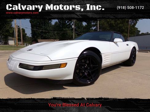 Used 1992 Chevrolet Corvette Convertible RWD image 1
