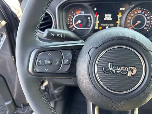 New 2026 Jeep Wrangler Unlimited Rubicon AWD/4WD image 51
