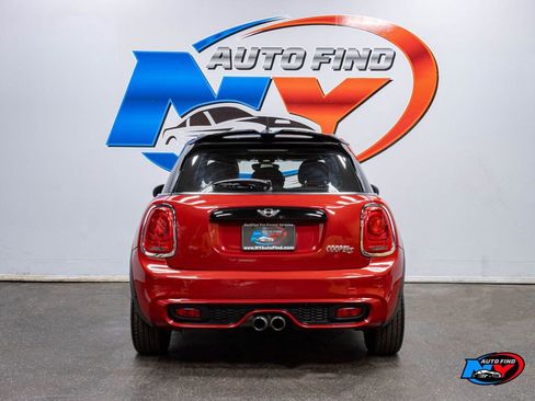 Used 2017 MINI Cooper S image 4