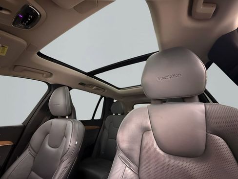 Used 2020 Volvo XC90 T6 Inscription image 15