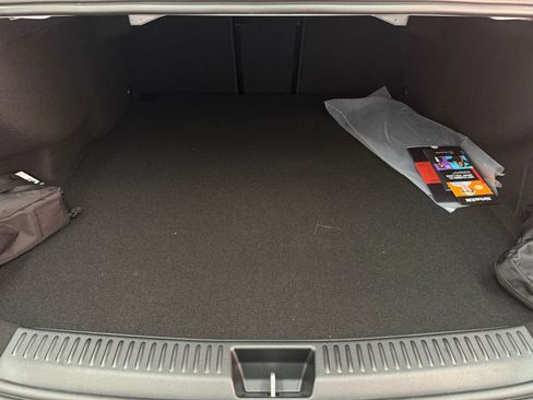 New 2026 Mercedes-Benz E 53 AMG e 4MATIC Sedan image 31