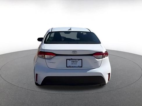Used 2025 Toyota Corolla LE image 11