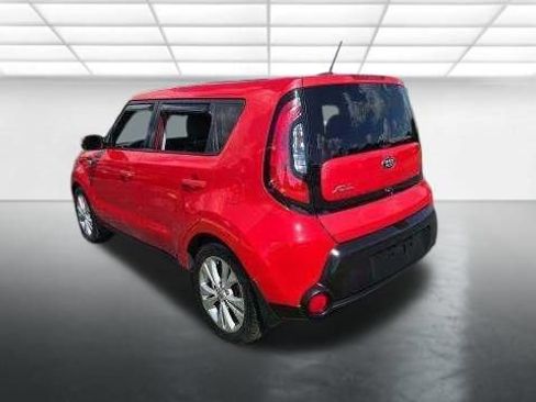 Used 2016 Kia Soul ! FWD image 4