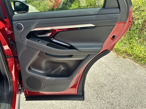 Certified 2022 Land Rover Range Rover Evoque SE image 21