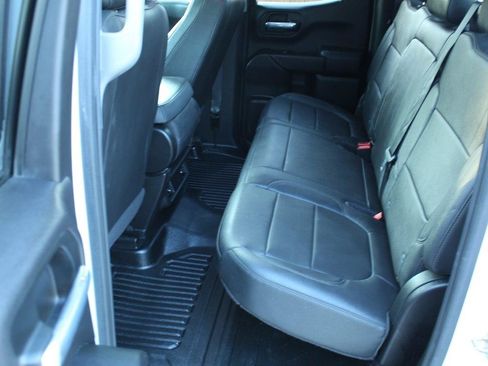 Used 2021 Chevrolet Silverado 1500 W/T w/ WT Value Package AWD/4WD image 18