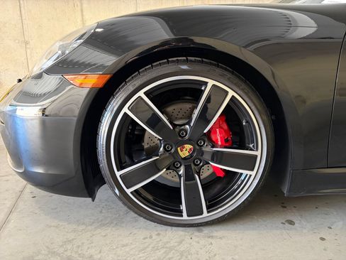 Certified 2025 Porsche 718 Boxster S RWD image 18