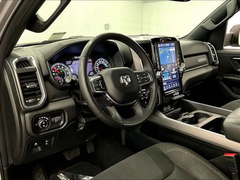 Used 2025 RAM 1500 Big Horn AWD/4WD image 17