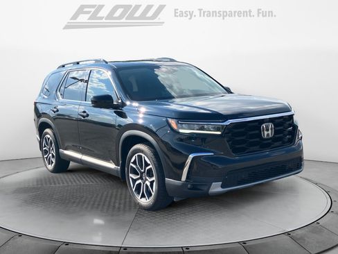 Used 2023 Honda Pilot Elite image 1