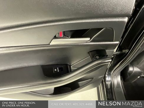 Certified 2025 MAZDA CX-30 AWD 2.5 S w/ Select Sport Pkg image 19