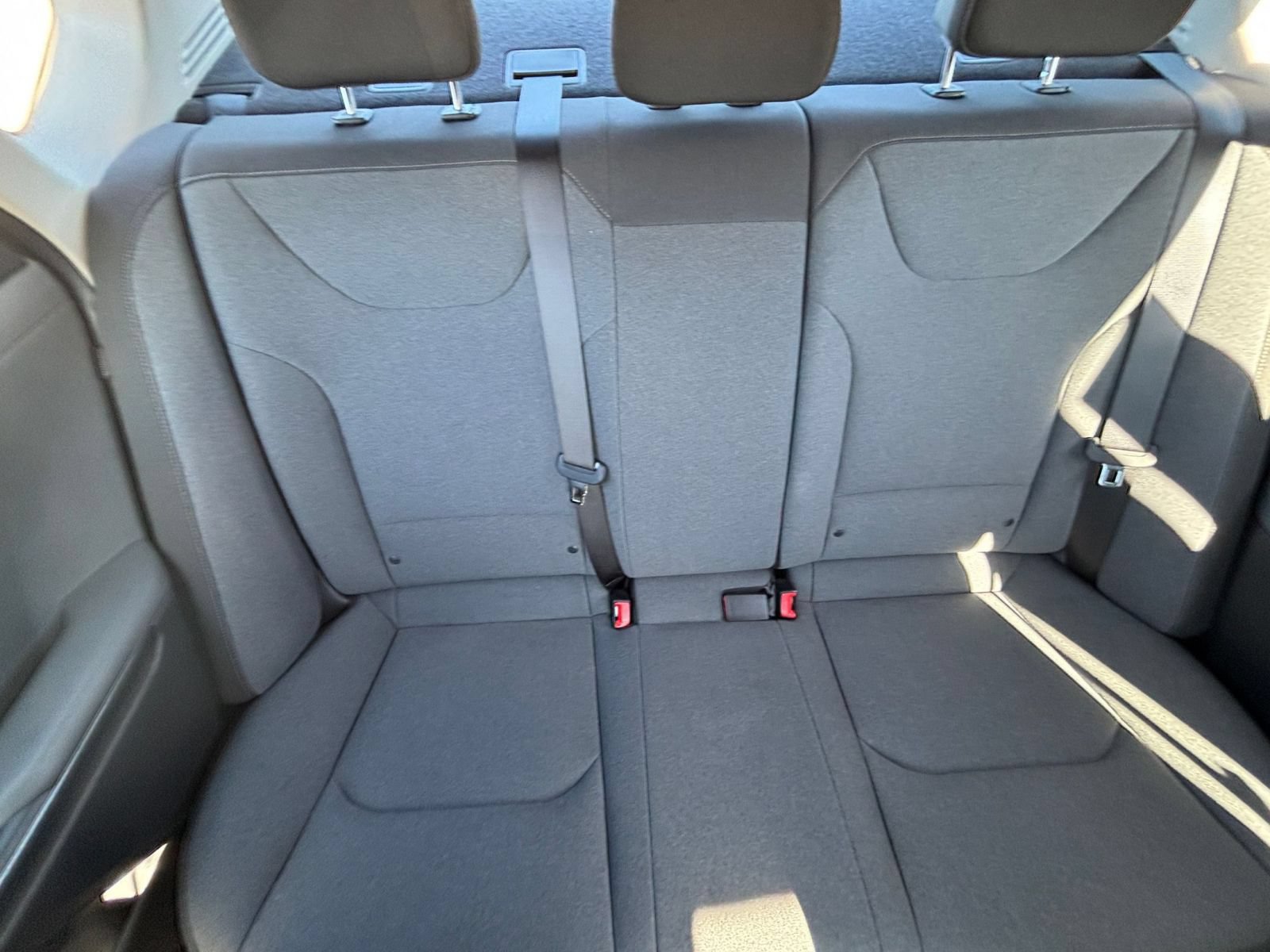 Used 2025 Kia K4 FWD image 36