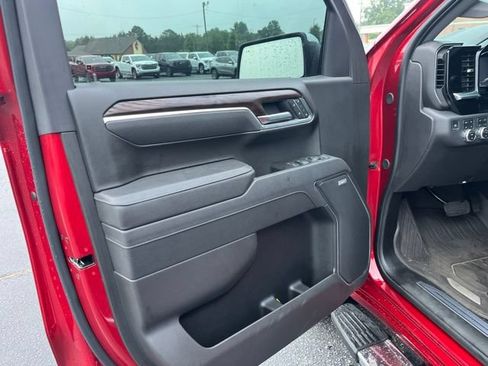 Used 2025 GMC Sierra 1500 SLT w/ SLT Premium Plus Package AWD/4WD image 5
