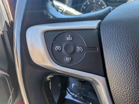 Used 2018 GMC Acadia SLE AWD/4WD image 13