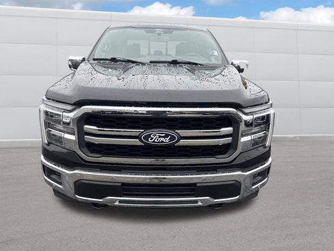 Used 2025 Ford F150 Lariat w/ Equipment Group 502A High AWD/4WD image 9