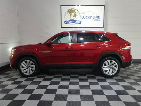 Used 2020 Volkswagen Atlas Cross Sport SE AWD/4WD image 7