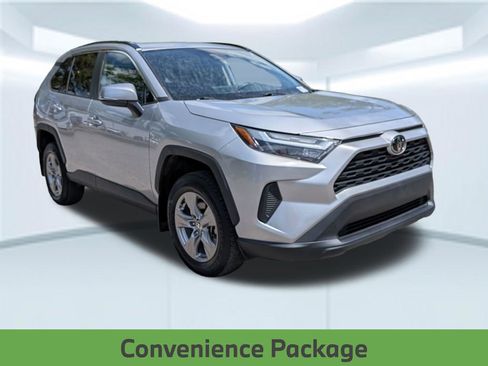 Used 2024 Toyota RAV4 XLE FWD image 9